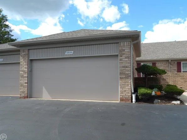 59055 Golden Oak Ct, Washington, MI 48094
