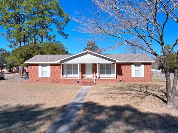 813 E 4th Ave, Cordele, GA 31015