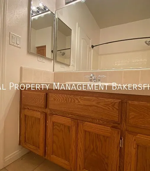 10720 Alexander Falls Ave — Photo 13