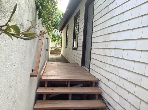 891 Lottie St, Monterey, CA 93940
