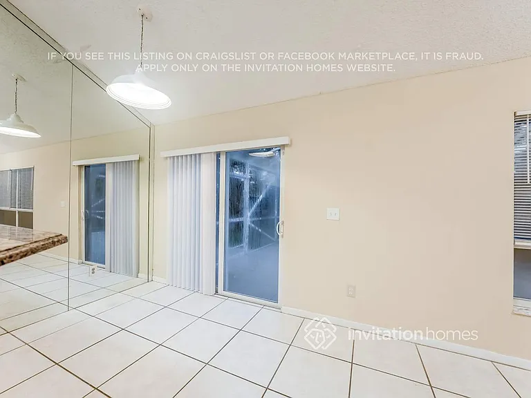 9648 Tavernier Dr — Photo 5