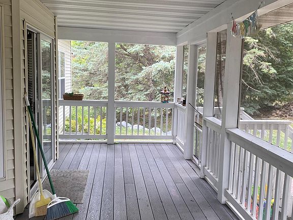 4th image of 1117 Orchard Pl