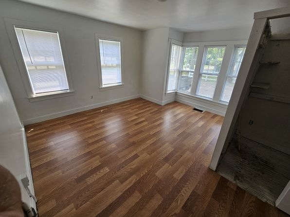 315 N Niles St #4