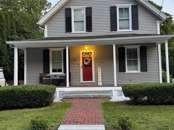 43 Fredonian St, Shirley, MA 01464