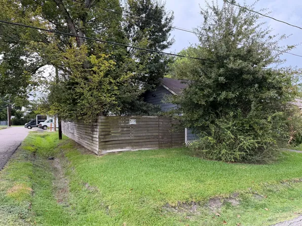 306 E 43rd St, Houston, TX 77022