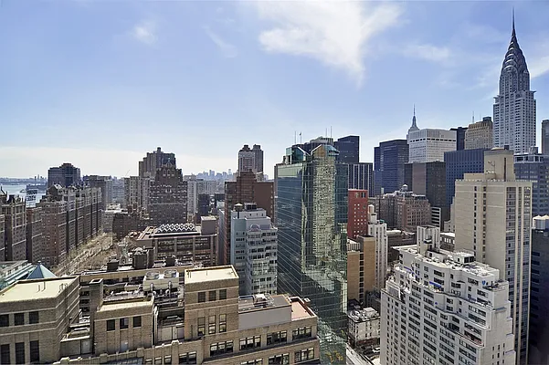 Sold by Corcoran | media 6