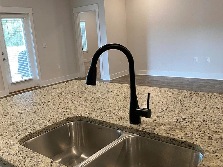 5870 Danbury Blvd — Photo 14
