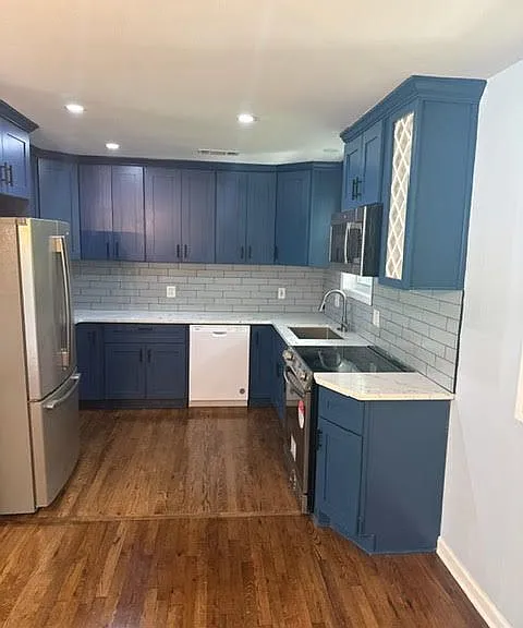 331 Simca St SE — Photo 5