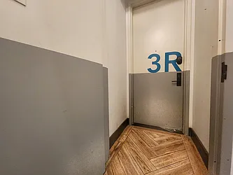 Rented by RELEASE NY