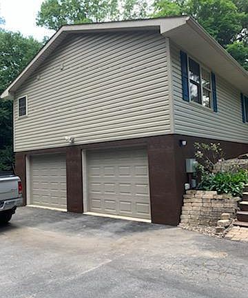 3rd image of 145 Kibler Lake Dr