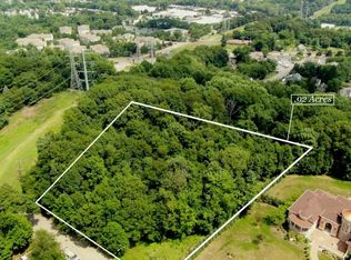 40 Laura Dr, Cedar Grove, NJ 07009