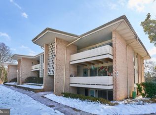 Falls Plaze Condo, Falls Church, VA 22046