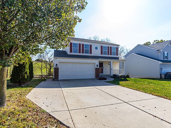 3rd image of 561 Panzeretta Dr