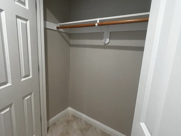 123 W 3rd St #123 — Photo 5