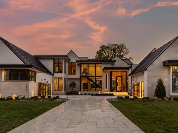4430 Elmscott Rdg, Zionsville, IN 46077
