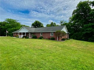 19484 N State Highway 32, Shumway, IL 62461