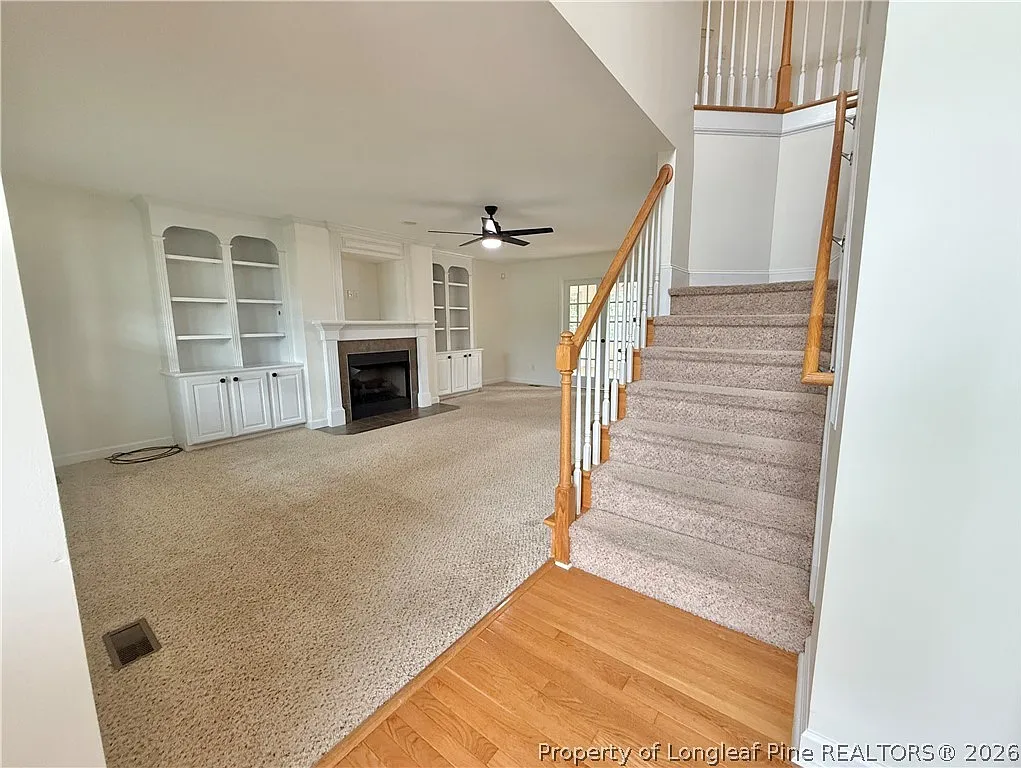 3 bed, 2.5 bath, 2566 sqft, $1,950 — Photo 4