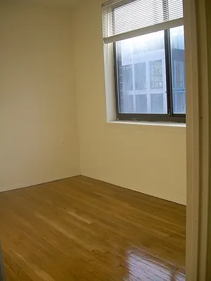 Rented by City Connections Realty | media 11