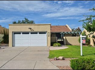 9816 Compadre Ln NE, Albuquerque, NM 87111