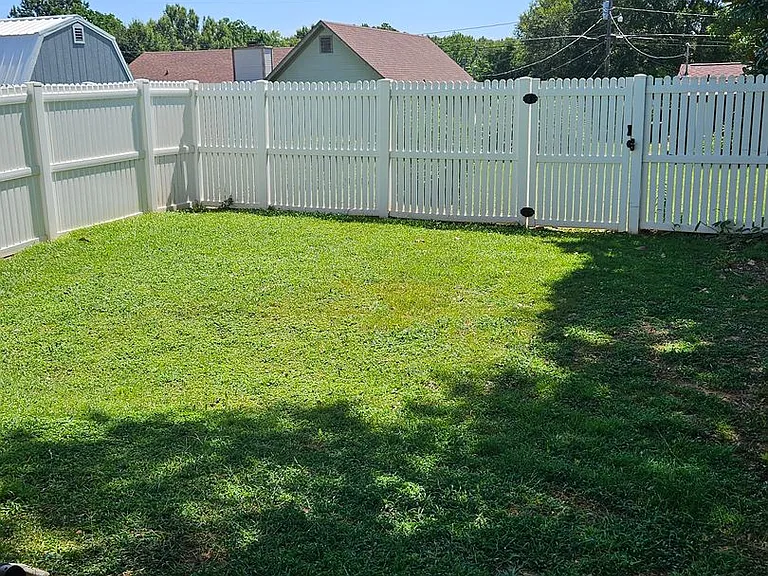 122 Jasmine Cir — Photo 12