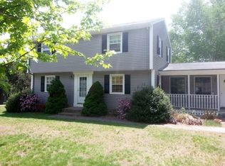 22 Prairie Ave, Bellingham, MA 02019