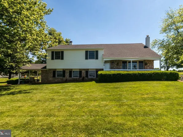929 Blooming Glen Rd, Perkasie, PA 18944