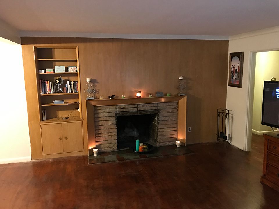 Living room with fire place