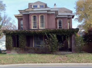 1017 N Vermilion St, Danville, IL 61832