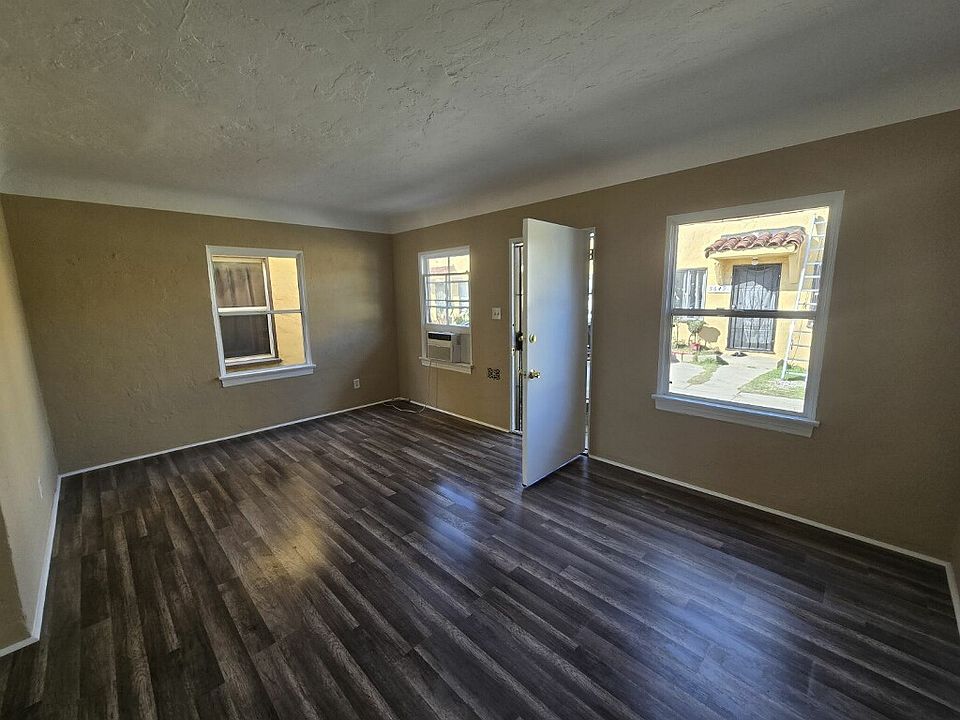 1st image of 5641 Elmer Ave #3