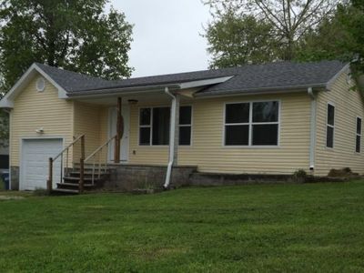 425 S Main St, Granby, MO, 64844