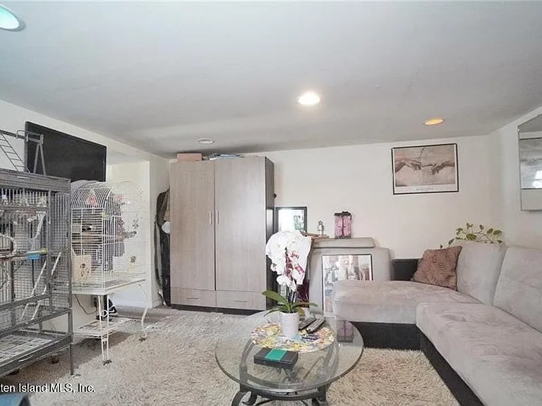 318 Harold St #3 — Photo 2