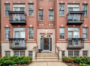 1420 W Hollywood Ave #2, Chicago, IL