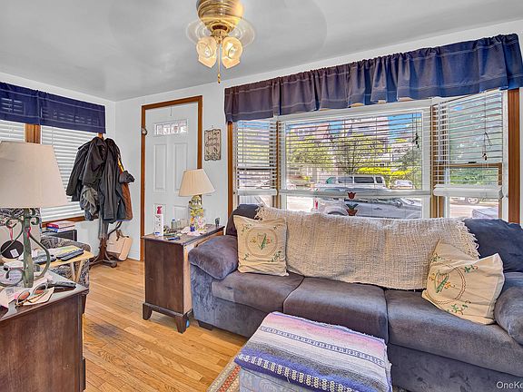 2nd image of 8854 Winchester Boulevard