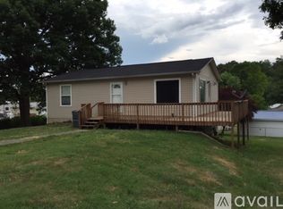 1131 Ridge St, White Pine, TN 37890