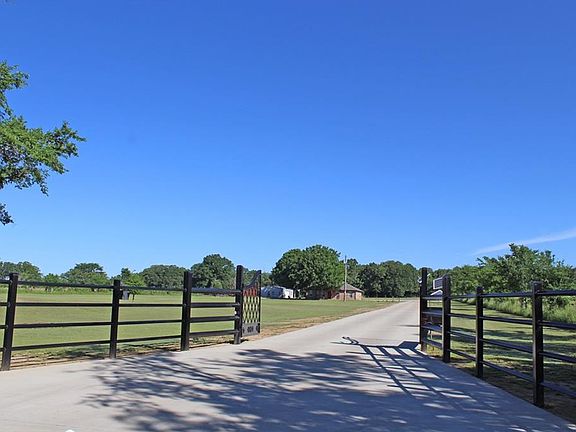2nd image of 450 Vz County Road 2534