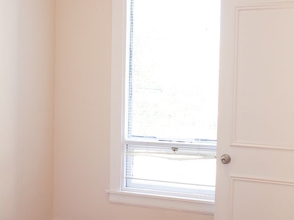 Office Space/Third Bedroom
