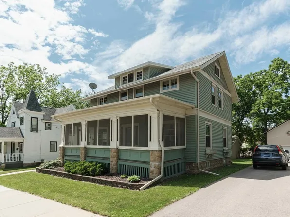 213 West Rollin Street, Edgerton, WI 53534