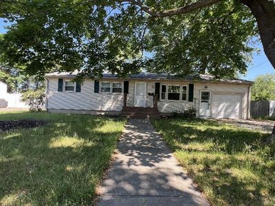 23 Perkins St, Warwick, RI, 02886