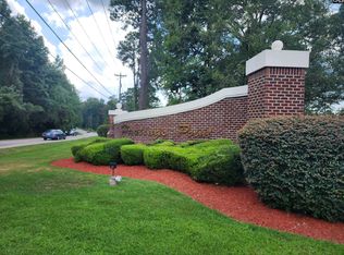 365 Garvey Cir #124, Columbia, SC 29203