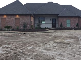 24389 Gillson Rd, Iowa, LA 70647