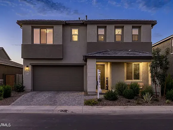 4 bed, 2728 sqft, $5,500 — Photo 1