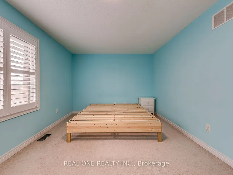 2319 Stone Glen Cres — Photo 26