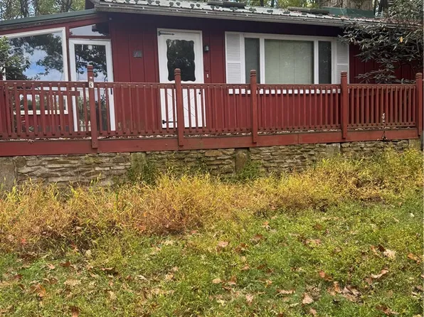 117 Chestnut Ridge Rd, Acme, PA 15610