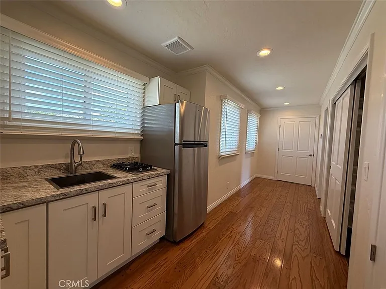 5290 E El Roble St #1/2 — Photo 12