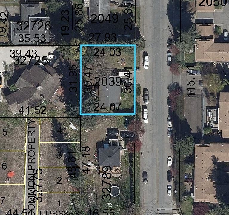 2nd image of 2039 Gladwin Rd