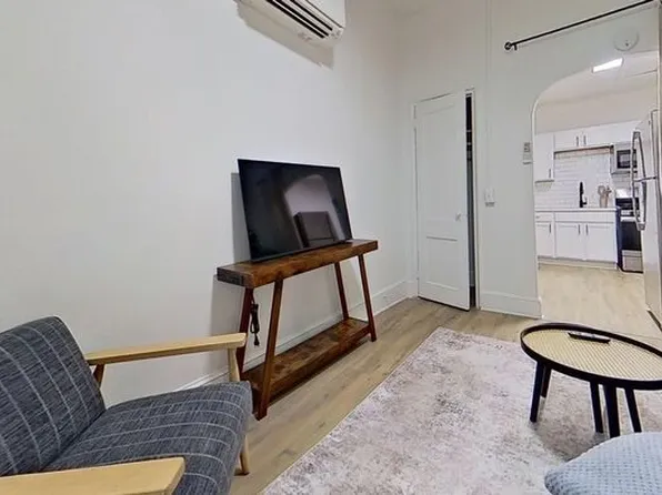 364 King St, Charleston, SC