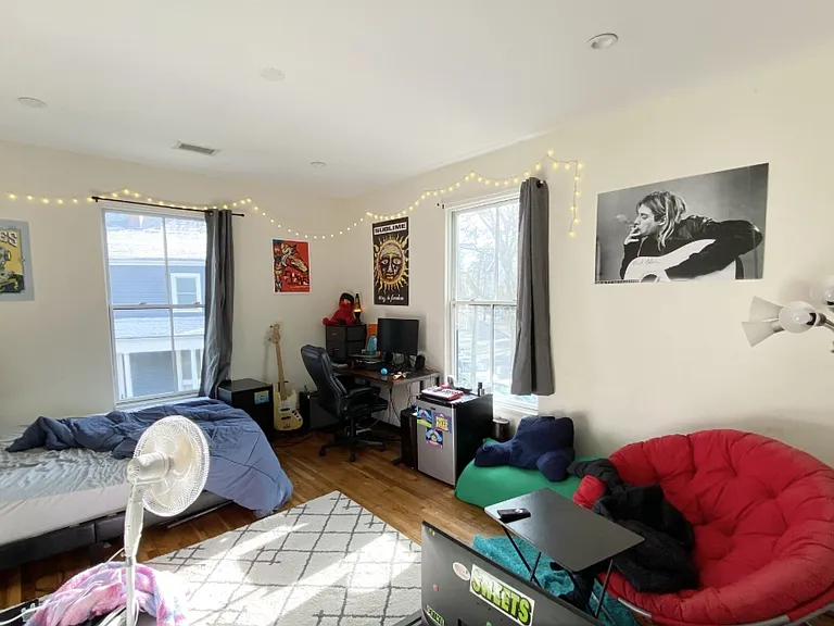 89 Cedar St #3A — Photo 6