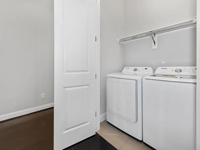 5637 Kiam St #B — Photo 22