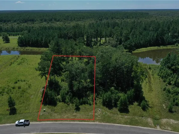 588 Park View Ln, Kingsland, GA 31548