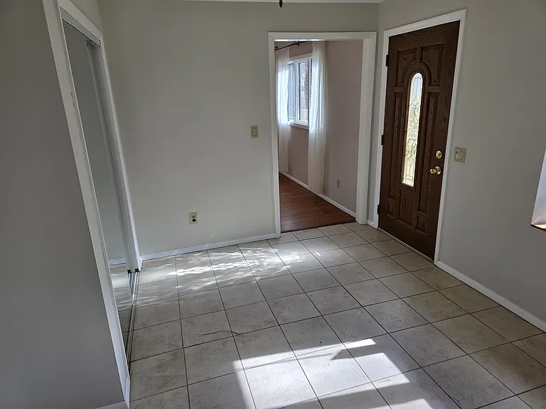 625 Wood Ave #B — Photo 4